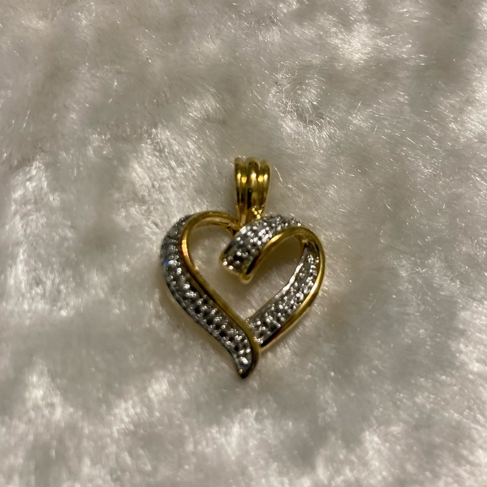 ☘️VTG PAJ Heart Pendant Gold Tone